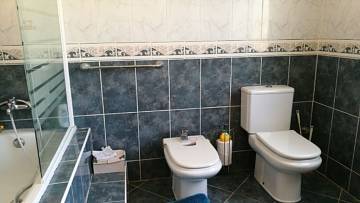 Thumbnail von ***Gepflegte Villa mit 178 m² und einem ausbaufährigem Untergeschoss von 170 m² im Raum Muchamiel mit Bergpanoramablick***