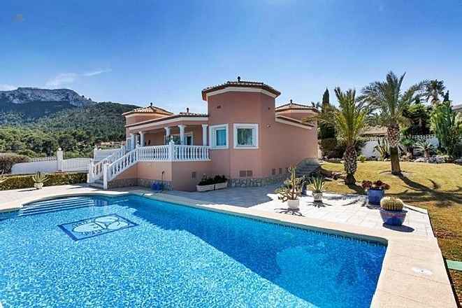 ***Villa in Denia***