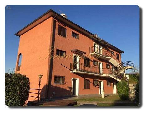 Immogold aparte zwei Zimmer Wohnung in ruhiger und sonniger Lage