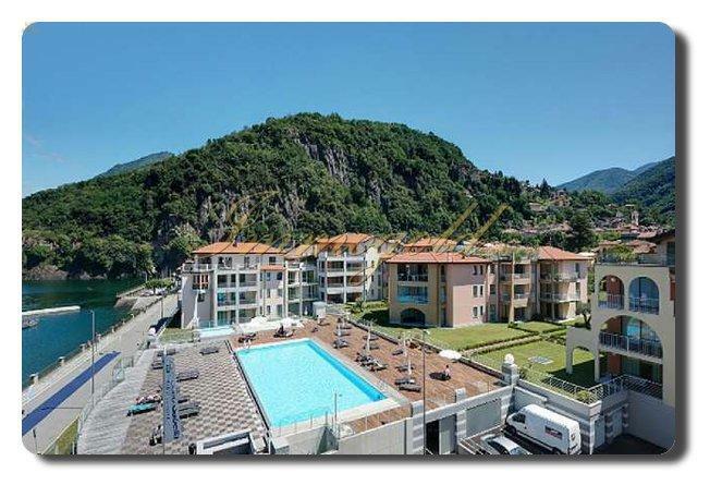 Immogold aparte, moderne vier Zimmer Wohnung direkt am Seeblick