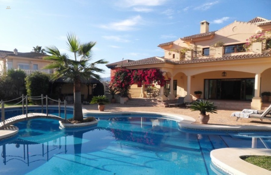 Thumbnail von Luxus-Villa in Mijas Costa R680017