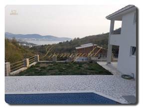 Thumbnail von Neubau in toller Lage mit Meerblick und Pool