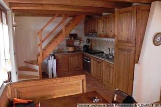 Thumbnail von freistehendes Haus mit zwei Wohneinheiten und Garten