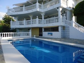 Thumbnail von Luxus-Villa in Torrequebrada R2074874