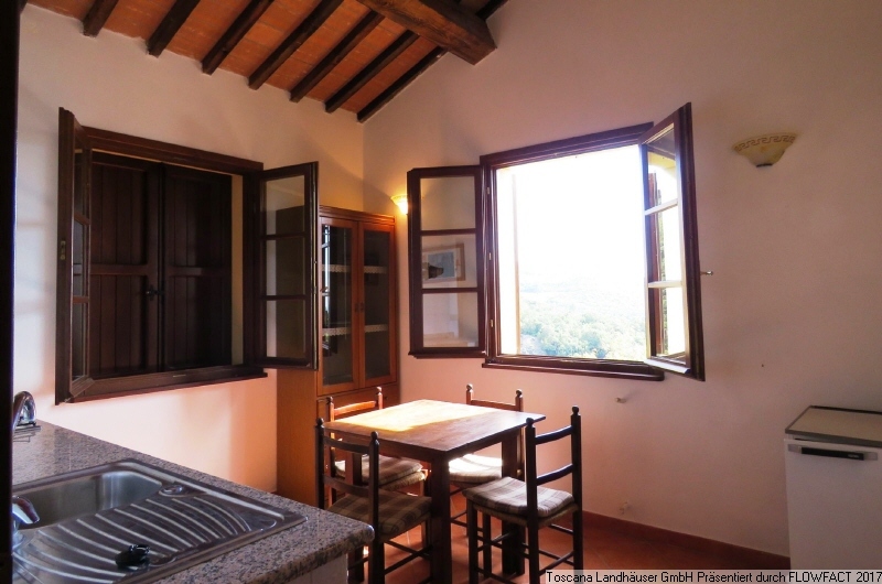 Thumbnail von renoviertes Landhaus mit Meerblick und ca. 2 ha Land