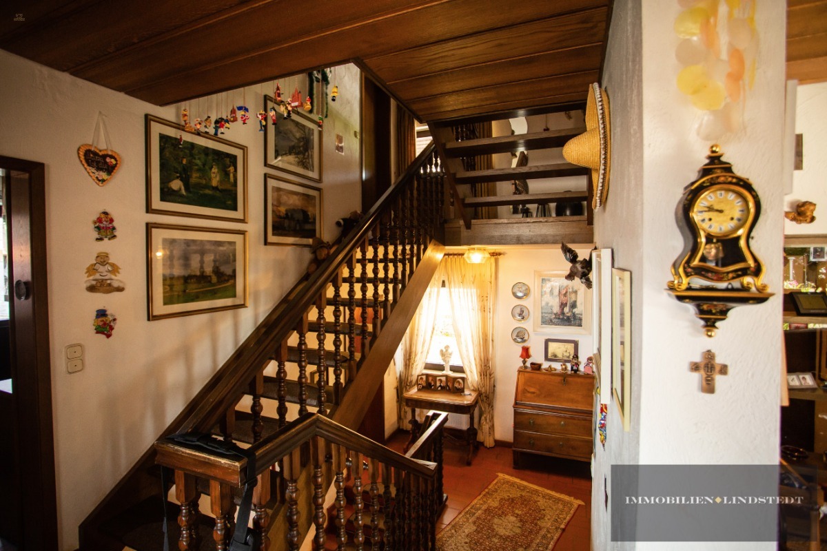 Thumbnail von immobilien-lindstedt.de / PANORAMABLICK BIS ZUR GERMANIA GEFÄLLIG IN GAU-ALGESHEIM?