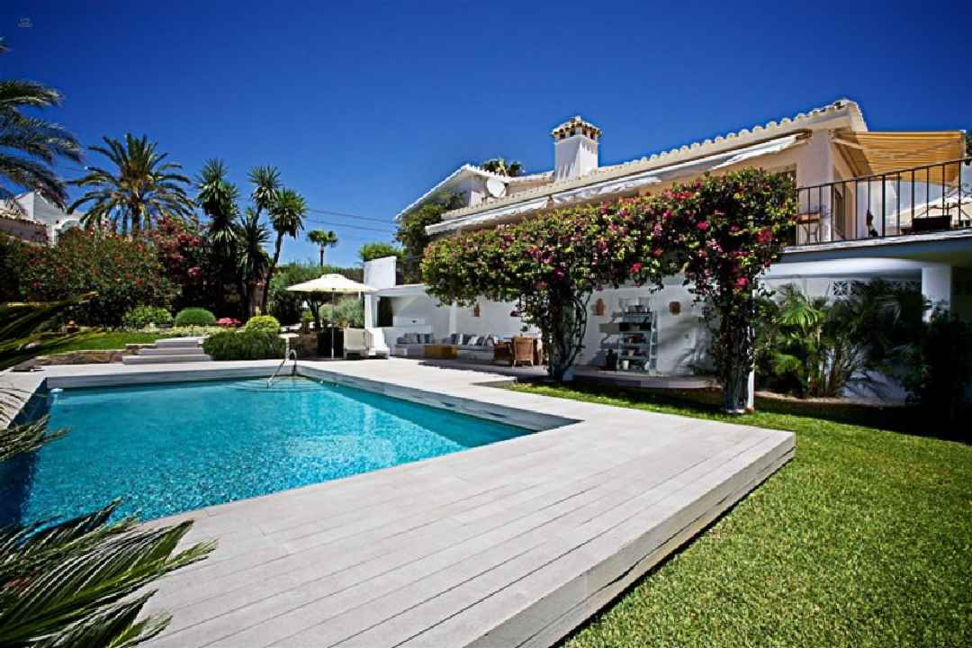 Luxus-Villa in El Rosario R2790440