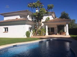 Thumbnail von Luxus-Villa in Nueva Andalucia R2803247