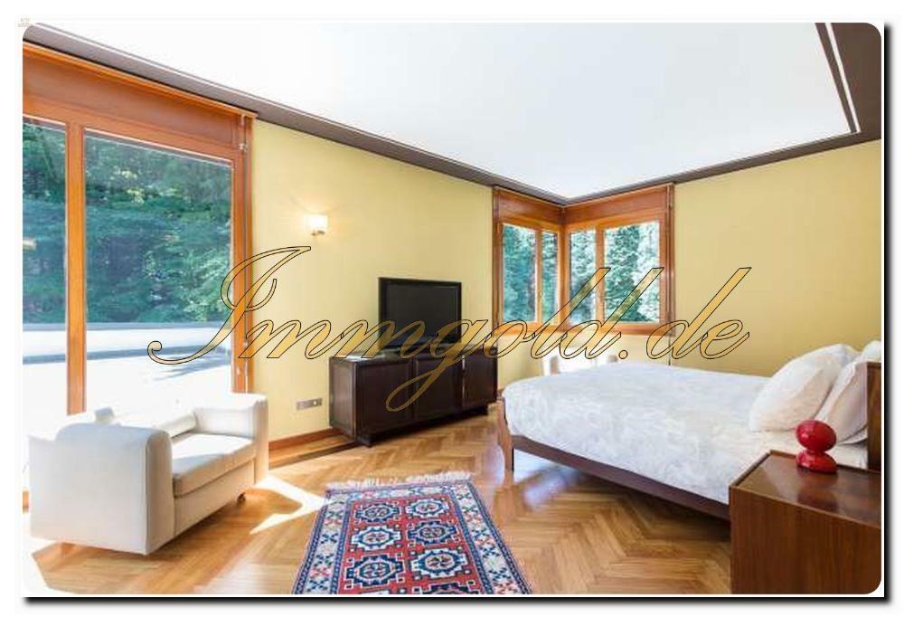 Thumbnail von Exklusive, designete Luxus-Villa