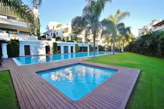 Thumbnail von Luxus-Wohnung in Estepona R2804858