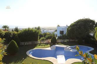 Thumbnail von Luxus-Villa in Sierra Blanca R2784056