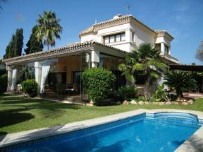 Thumbnail von Luxus-Villa in San Pedro de Alcantara R2742425