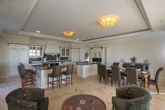 Thumbnail von Luxus-Villa in Sierra Blanca R2555018