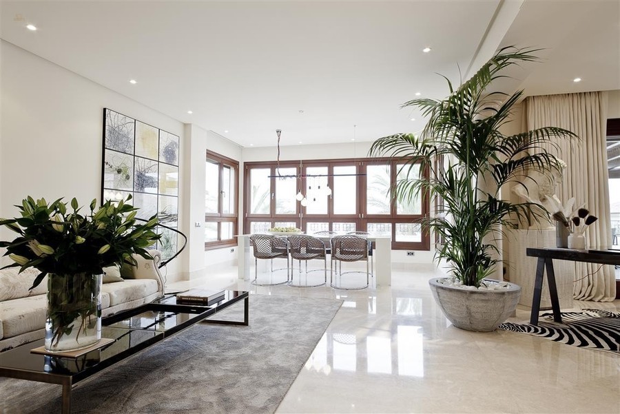 Thumbnail von Luxus-Wohnung in Los Monteros R2515976