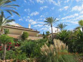 Thumbnail von Luxus-Wohnung in Los Monteros R2793497