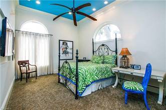 Thumbnail von 2490 McGregor Boulevard