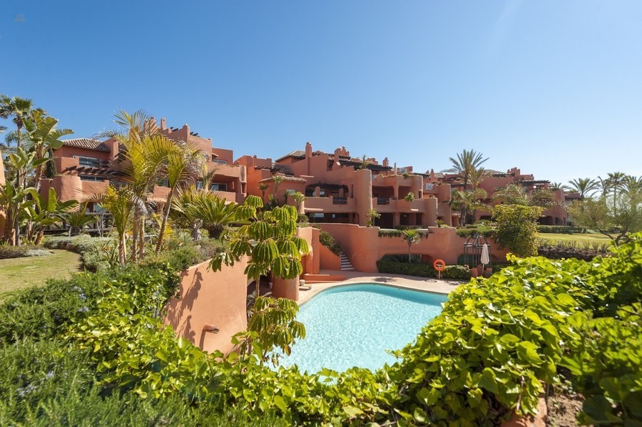 Luxus-Wohnung in Marbella R2638115