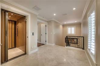 Thumbnail von 11522 Andy Rosse Lane