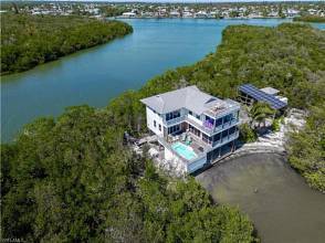 Thumbnail von 1 Crescent Island