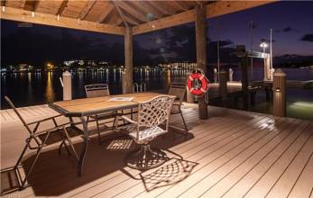 Thumbnail von 30 E Pelican Street