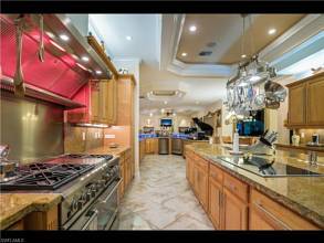 Thumbnail von 18528 Baseleg Avenue