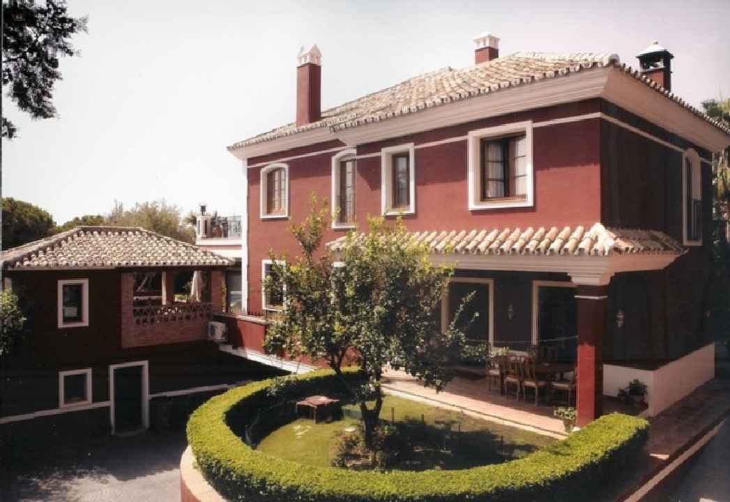 Luxus-Villa in Marbella R705286