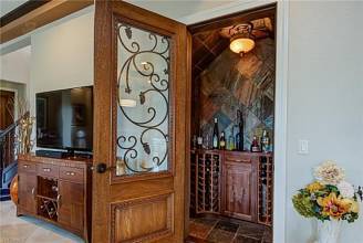 Thumbnail von 6801 Danah Court