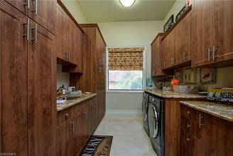 Thumbnail von 6801 Danah Court