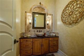 Thumbnail von 6801 Danah Court