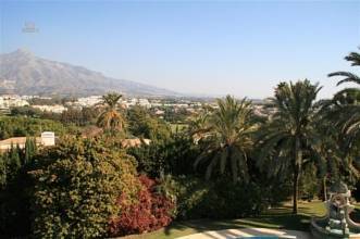 Thumbnail von Luxus-Villa in Las Brisas R2108135