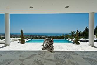 Thumbnail von Luxus-Villa in Sierra Blanca R2128598