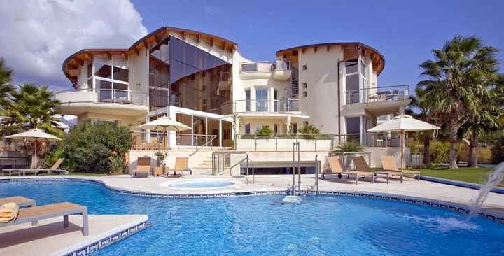 Luxus-Villa in Los Flamingos R2812541