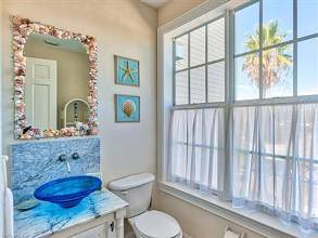 Thumbnail von 4809 Tradewinds Drive SANIBEL, FL 33957