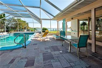 Thumbnail von 120 Little Carlos Lane Fort Myers Beach, FL 33931