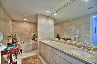 Thumbnail von 285 Grande WAY 1403