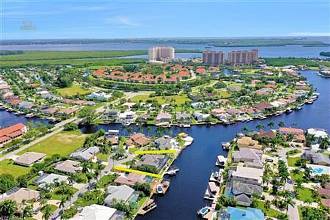 Thumbnail von 5606 SW 12th Place