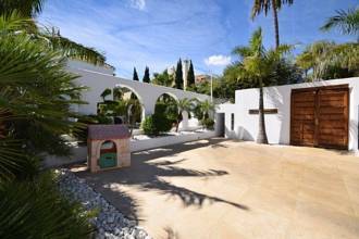 Thumbnail von Luxus-Villa in Guadalmina Baja R2330585
