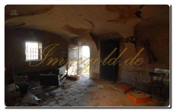 Thumbnail von Immogold alte Klosteranlage zu renovieren