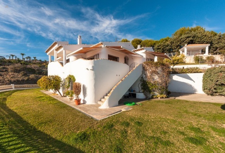 Luxus-Villa in Nerja R2124623