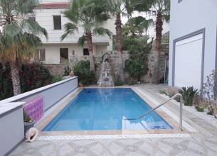 Thumbnail von Superangebot Pflegeleichte Villa mit Meerblick auch für 2 Familien