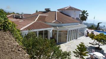 Thumbnail von Luxuriöse Landhausvilla mit Meerblick - REDUZIERT