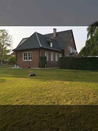 Großzügige, ortsprägende Villa mit zehn Zimmern 