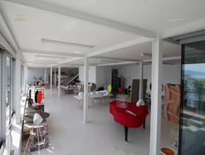 Thumbnail von Beeindruckende Villa im modernen Stil direkt am Meer