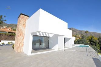 Thumbnail von Luxus-Villa in Benalmadena R2598407