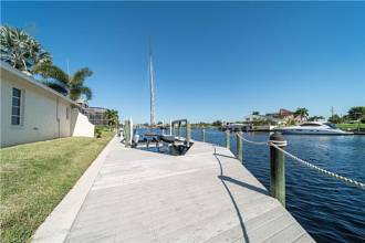 Thumbnail von 2624 SE 21st Place Cape Coral, FL 33904