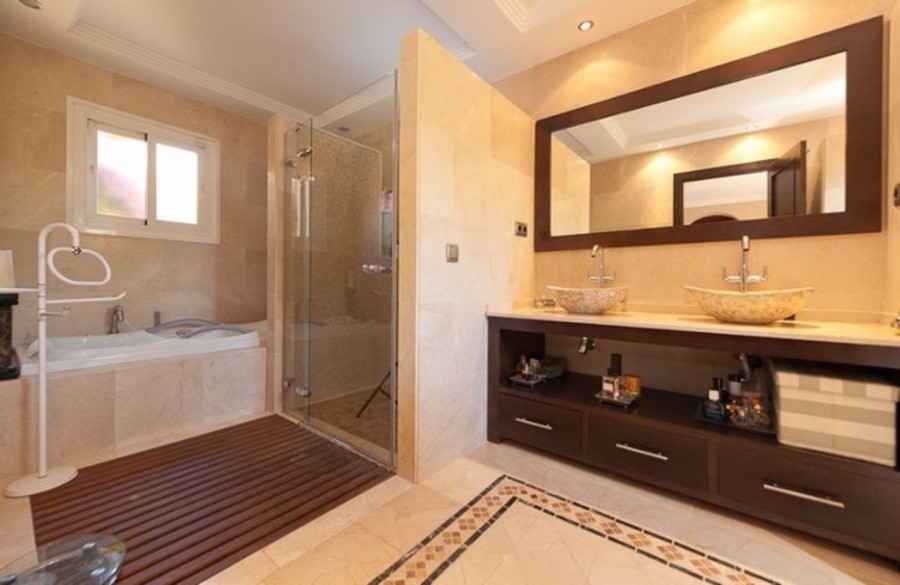 Thumbnail von Luxus-Villa in Las Chapas R148133