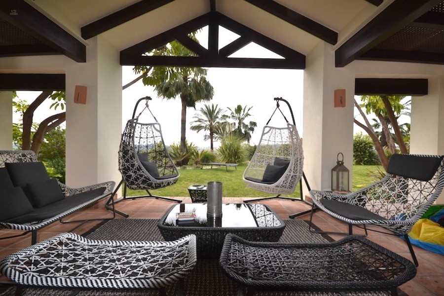 Luxus-Villa in Sierra Blanca R2408795