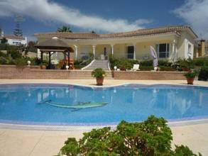 Thumbnail von Luxus-Villa in Elviria R2300543