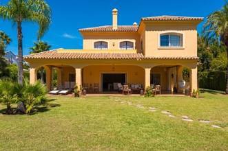 Thumbnail von Luxus-Villa in San Pedro Alcantara R2270633