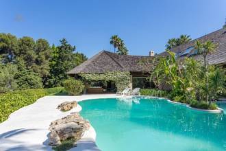 Thumbnail von Luxus-Villa in Marbella R2824868